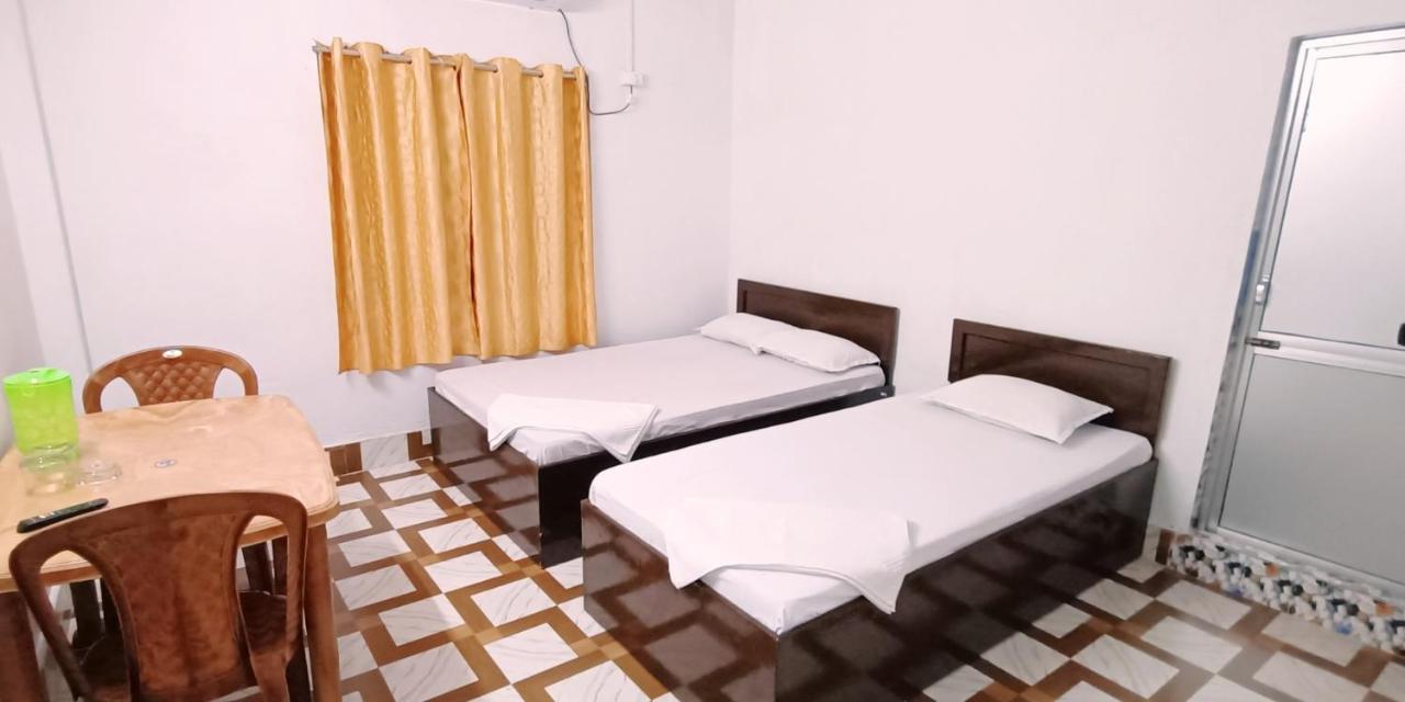 Bagdogra Home Stay - Near Airport Zewnętrze zdjęcie