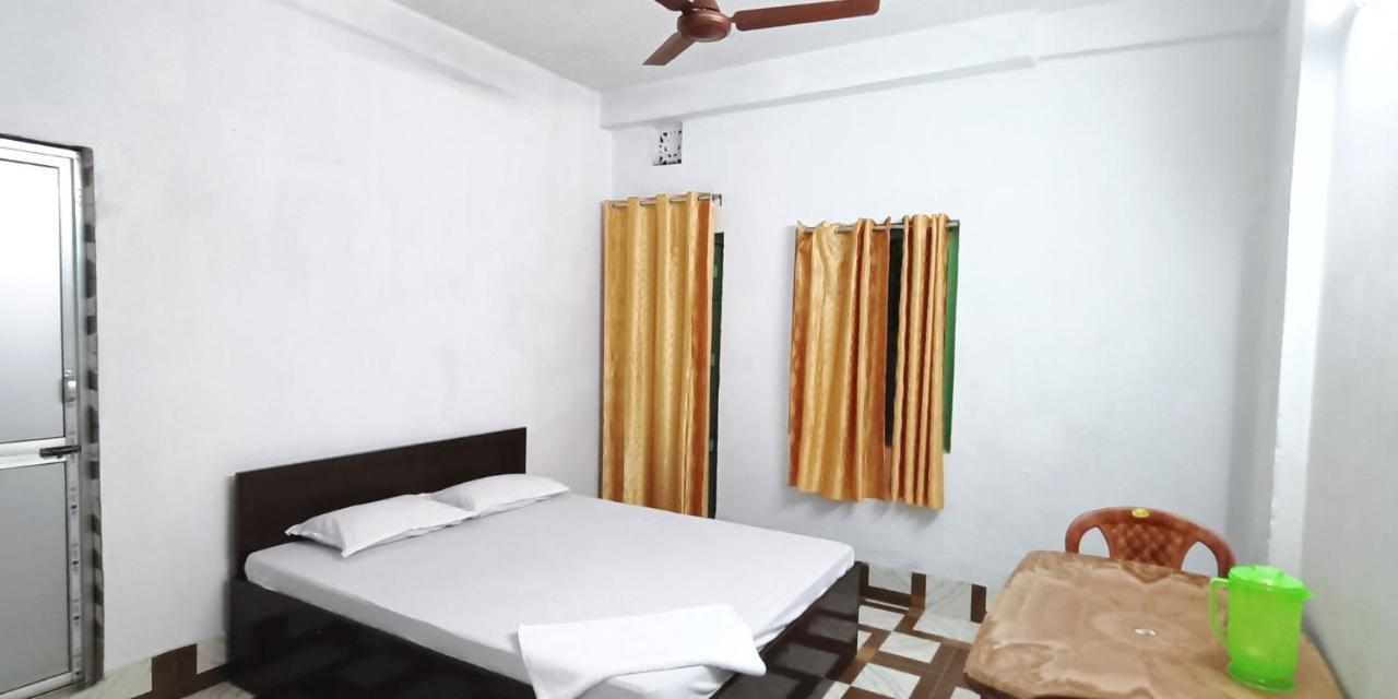 Bagdogra Home Stay - Near Airport Zewnętrze zdjęcie